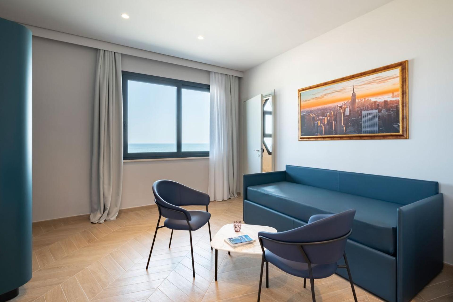Hotel Playa Suite Fano Buitenkant foto